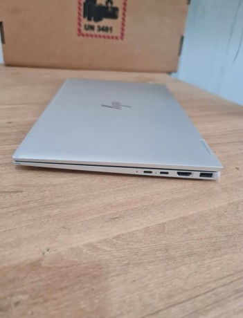 hp-elitebook-1040-g7-big-2